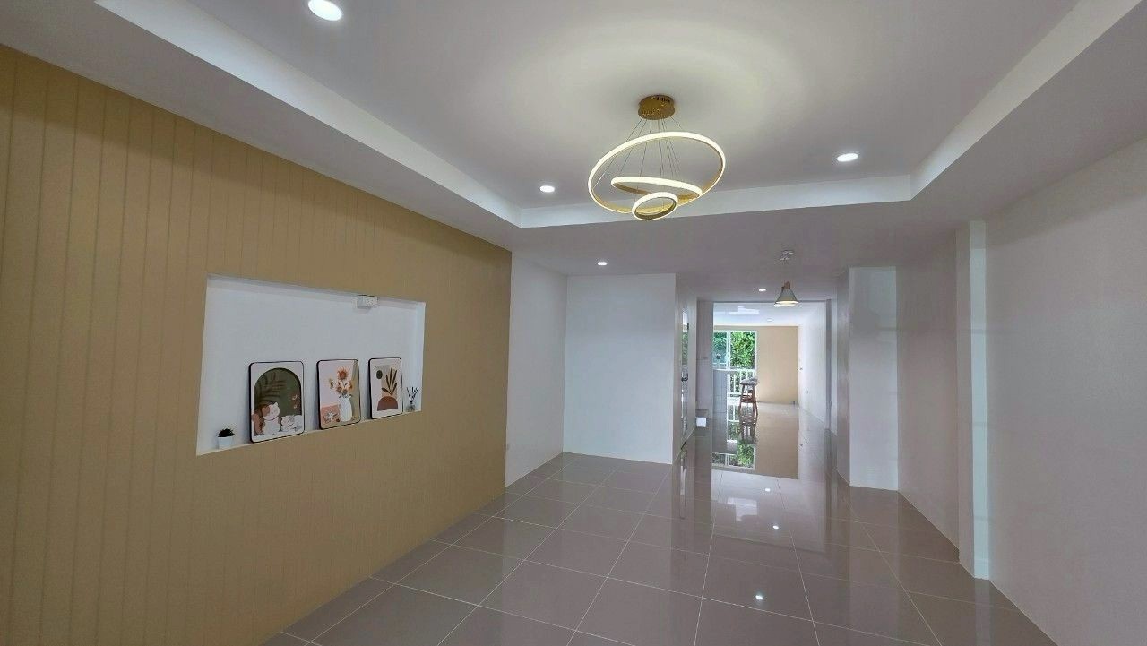 หมู่บ้านกะทู้ธานี WR-03281 2