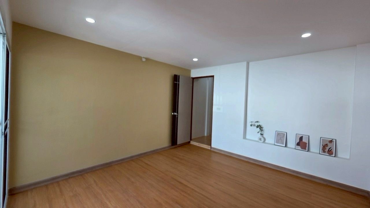 หมู่บ้านกะทู้ธานี WR-03281 6