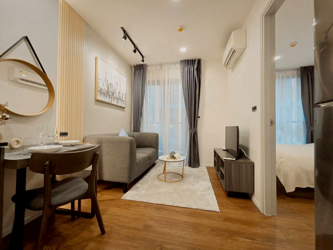 Space Condo WR-03285 4