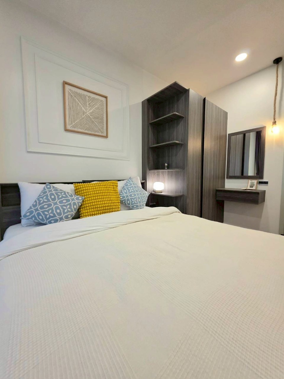 Space Condo WR-03285 6