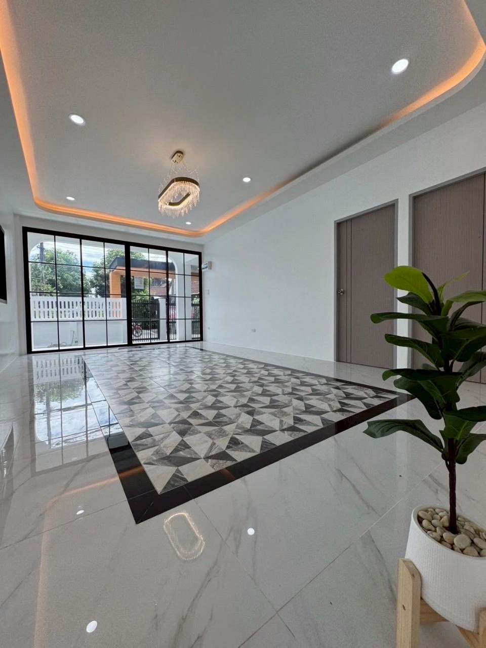 หมู่บ้านธินวุฒิ WR-03293 2