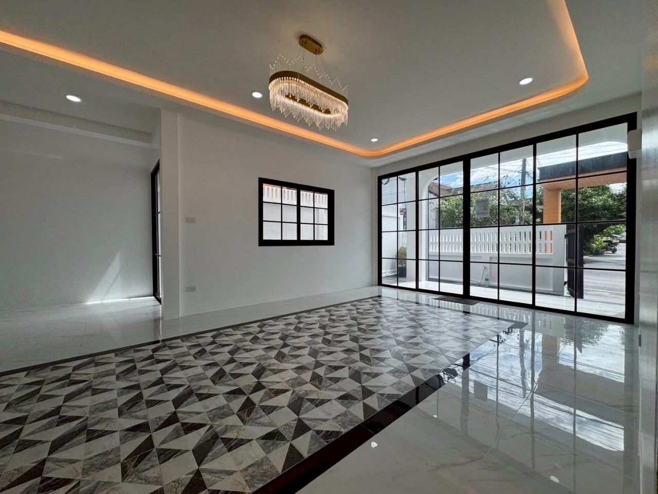 หมู่บ้านธินวุฒิ WR-03293 6