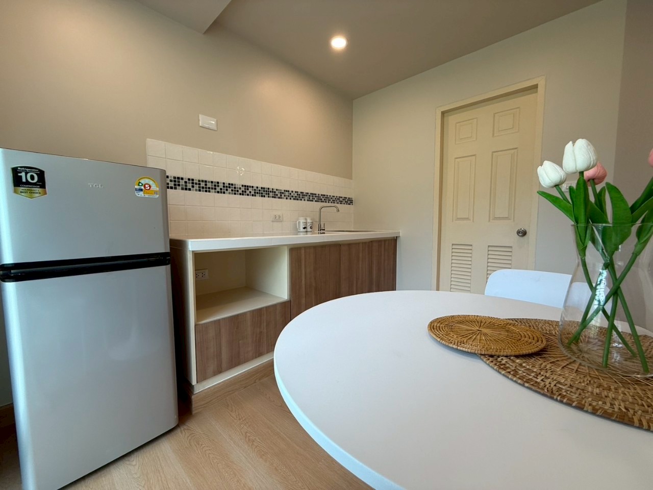 Plus 2 Condominium WR-03294 11