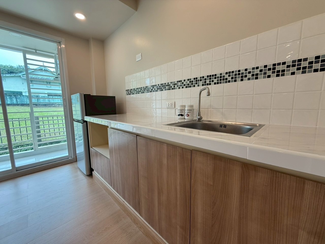 Plus 2 Condominium WR-03294 12