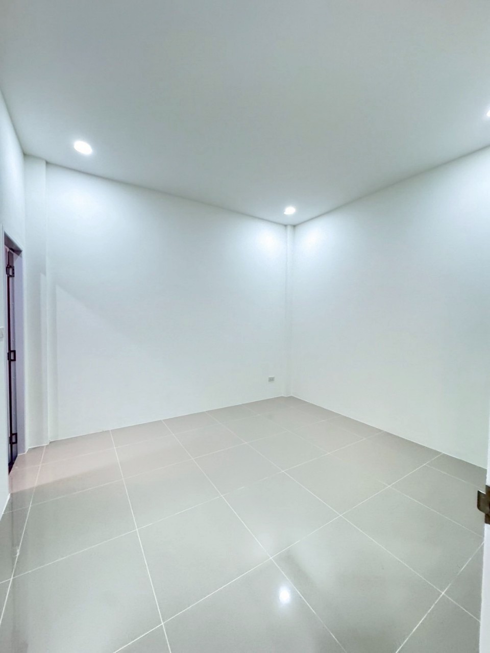หมู่บ้านฉลองลีฟวิ่งโฮม @ ฉลอง WR-03299 7