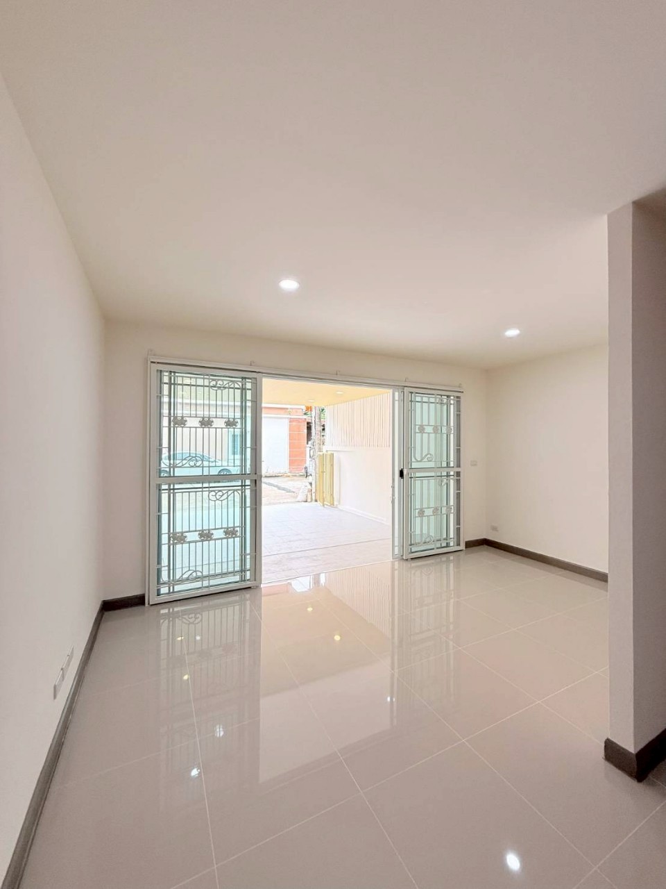 หมู่บ้านดิเออเบิร์น (สะพานหิน) WR-03316 5