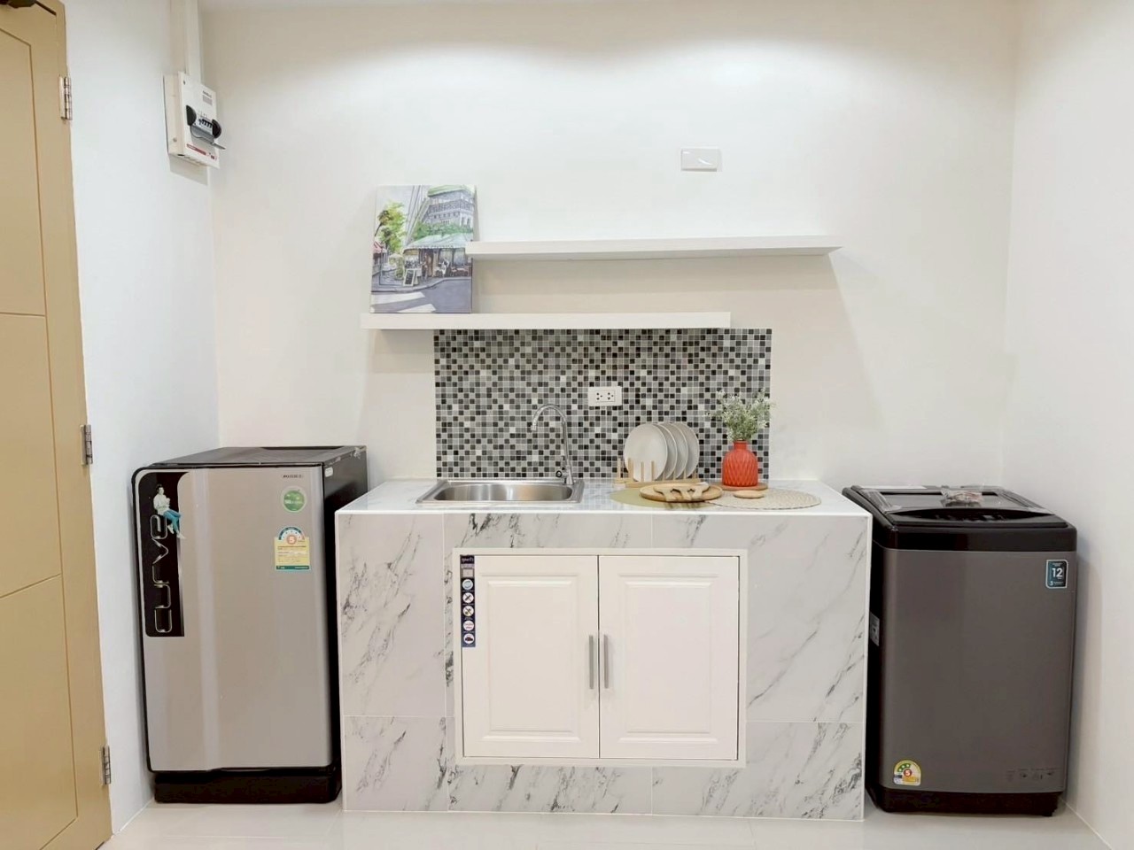 Space Condo WR-03340 8