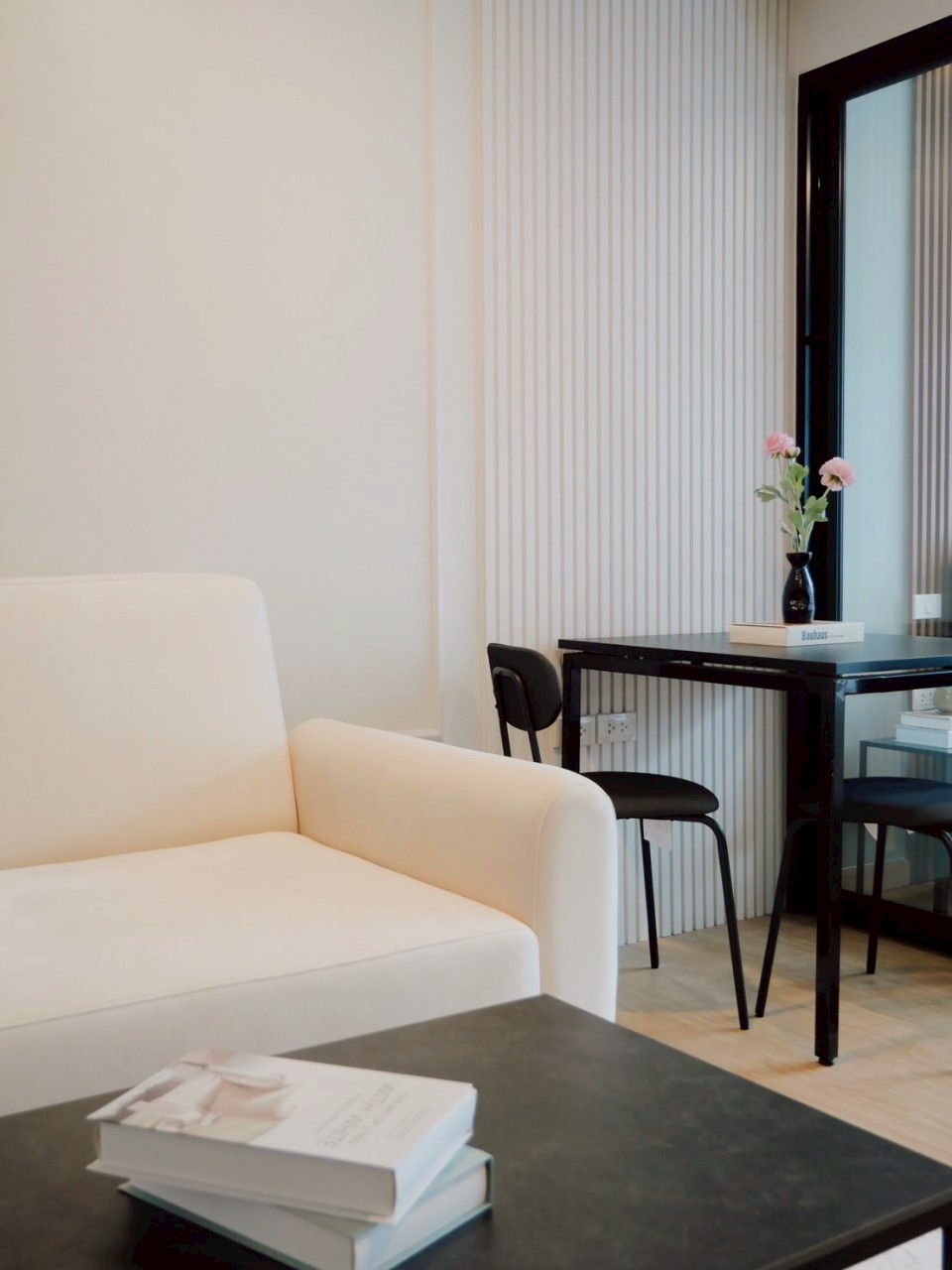 Centrio Condominium WR-03347 5