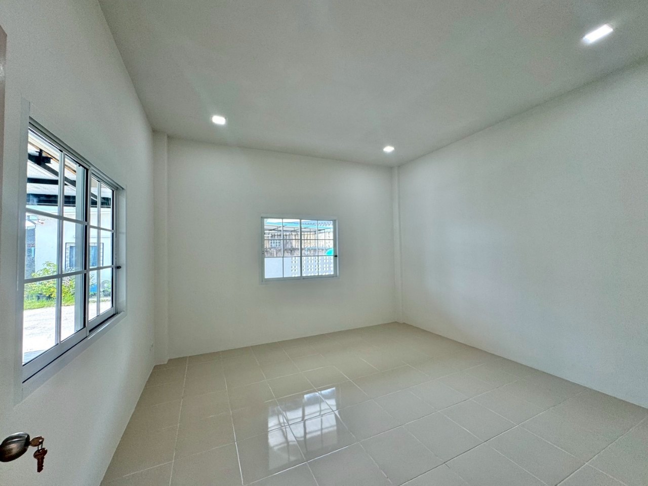 หมู่บ้านเจ้าฟ้ากาเด้นโฮม นาบอน WR-03354 6