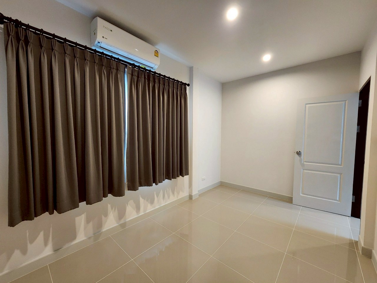 หมู่บ้านศุภาลัย เบลล่า เกาะแก้ว WR-03367 7