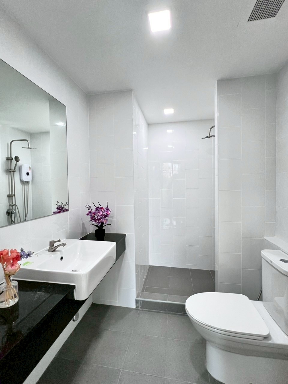 Connext Condo WR-03369 11