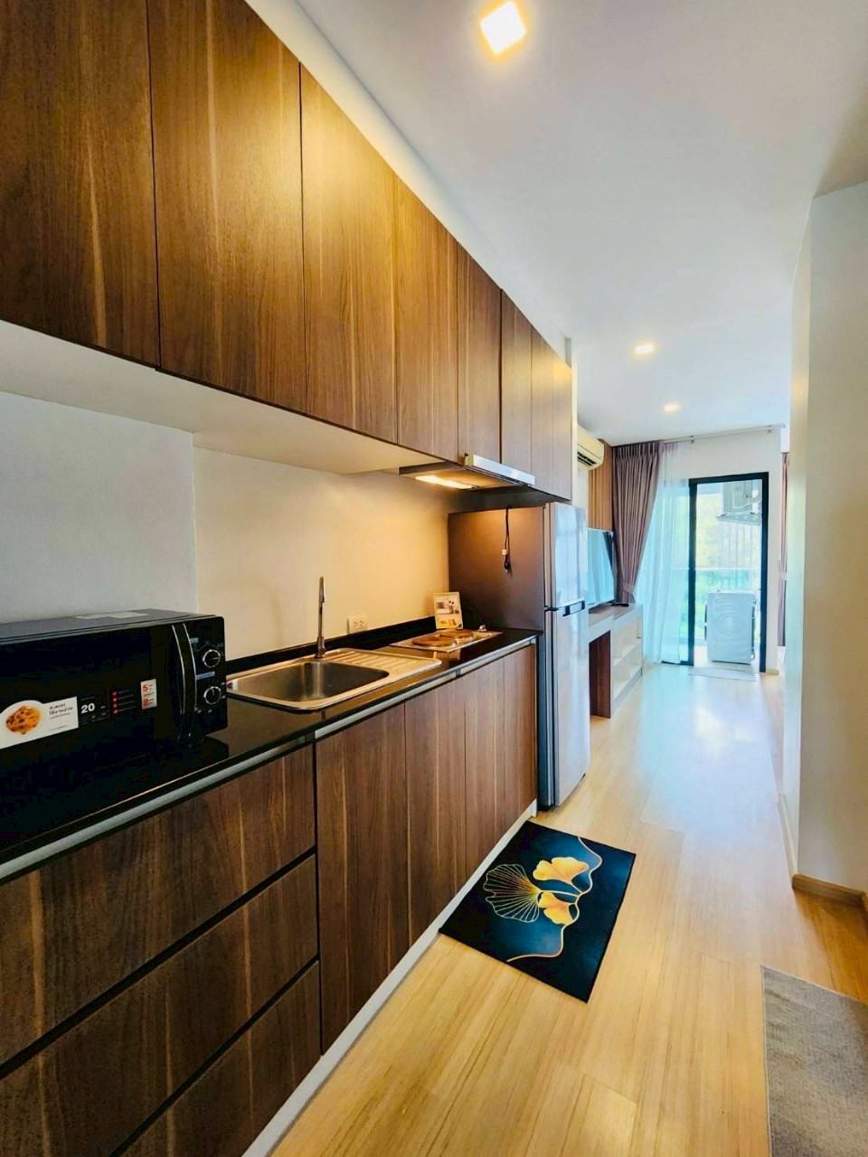 The Nice Condotel WR-03380 8