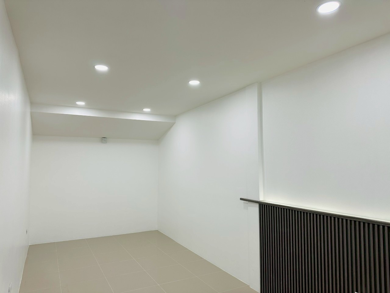 หมู่บ้านวงศ์สิริ ฉลอง WR-03388 5