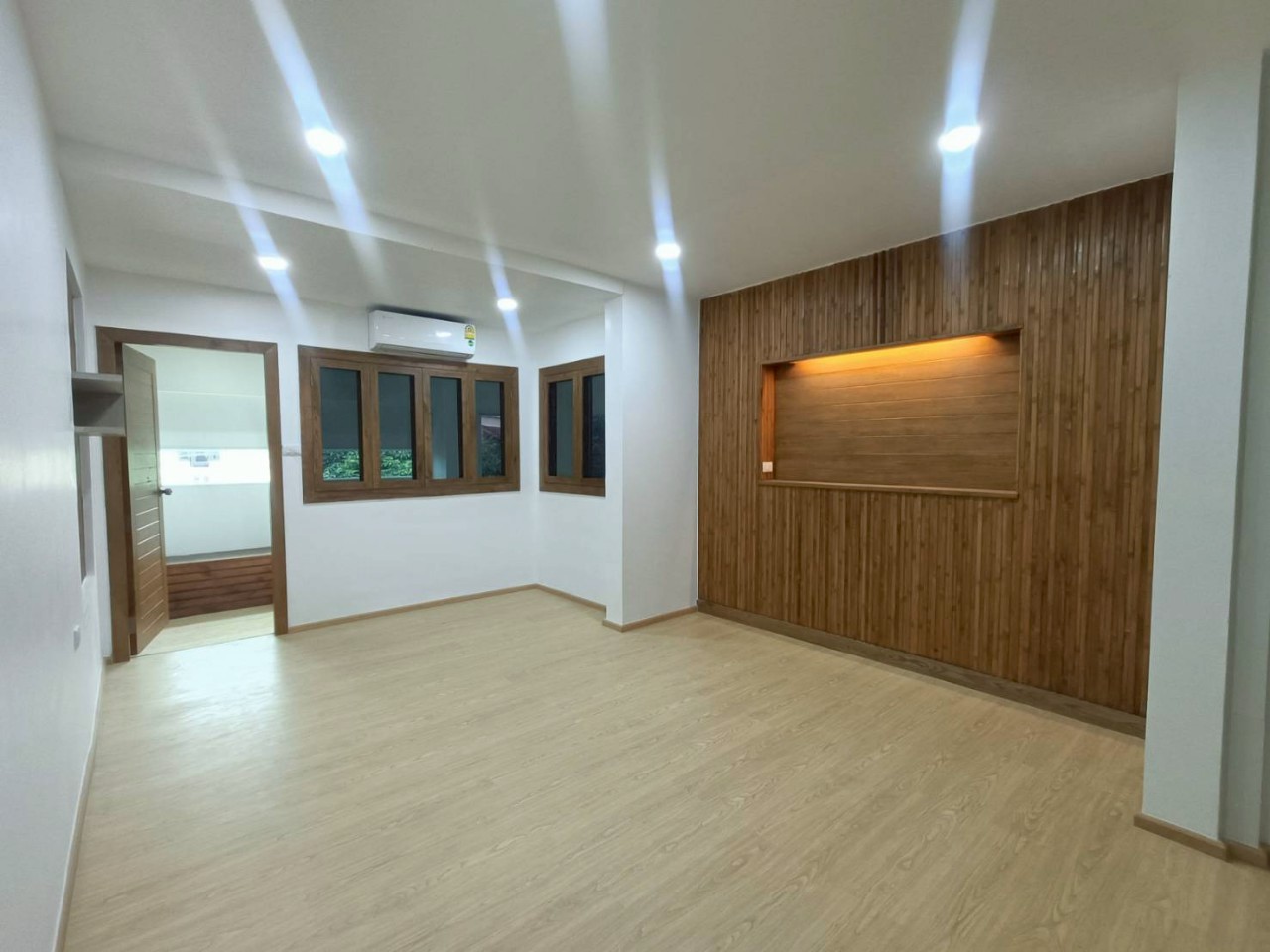หมู่บ้านอนุภาษมโนรมย์ WR-03256 2