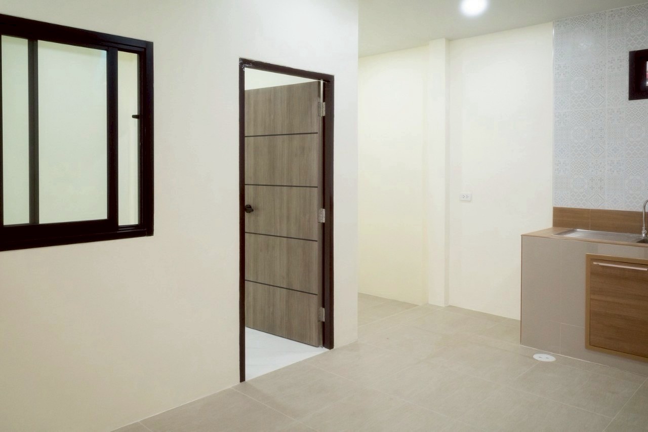 หมู่บ้านทรงคุณ นาบอน WR-03282 6