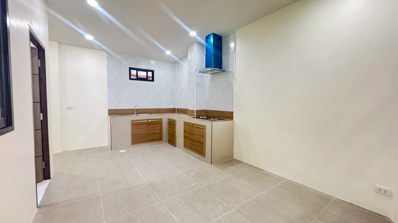 หมู่บ้านทรงคุณ นาบอน WR-03282 7