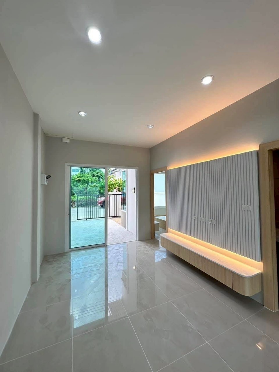 บ้านสร้างใหม่ รัษฎา - กู้กู WR-03446 4