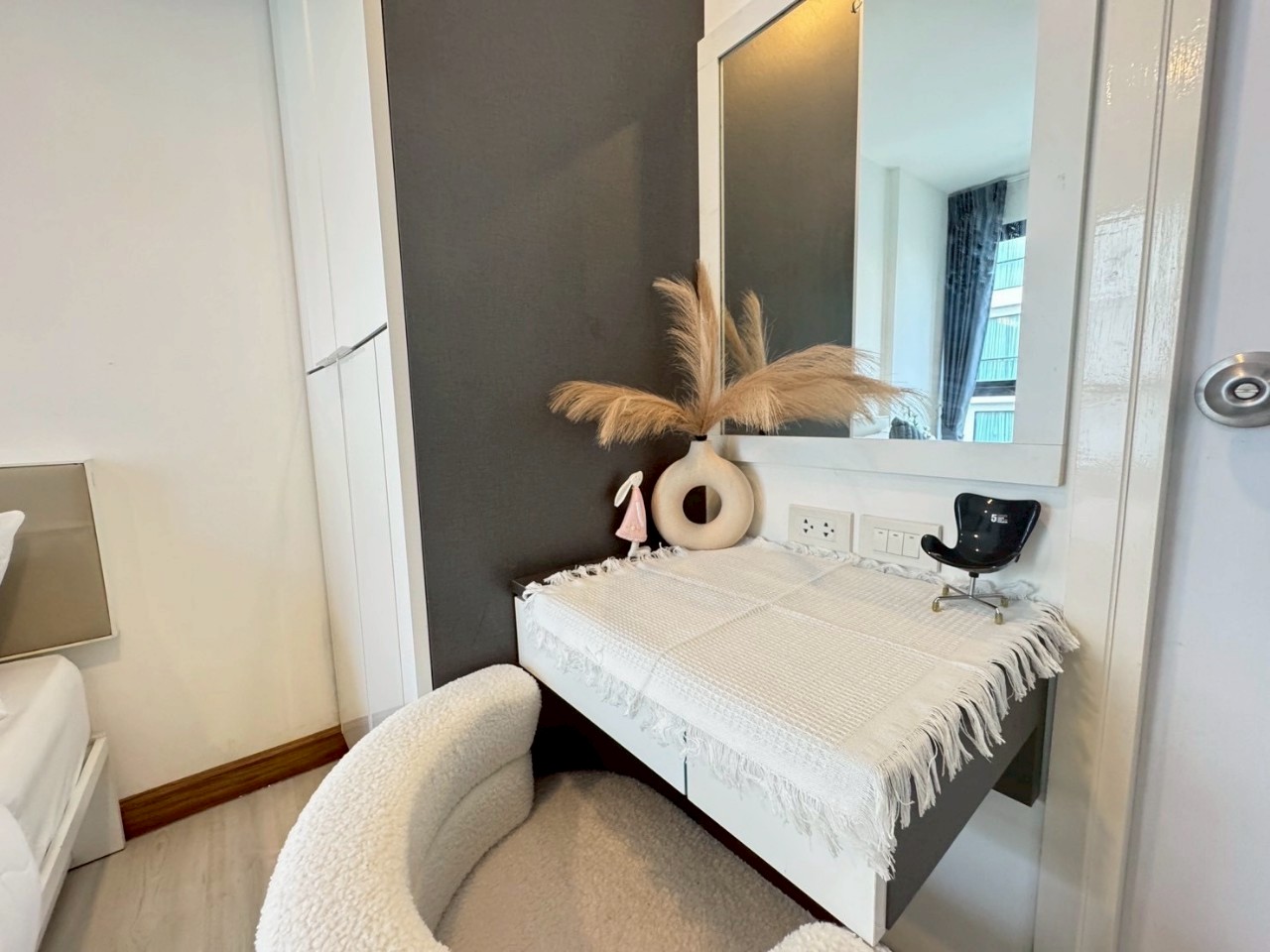 Zcape 3 Condominium WR-03451 8