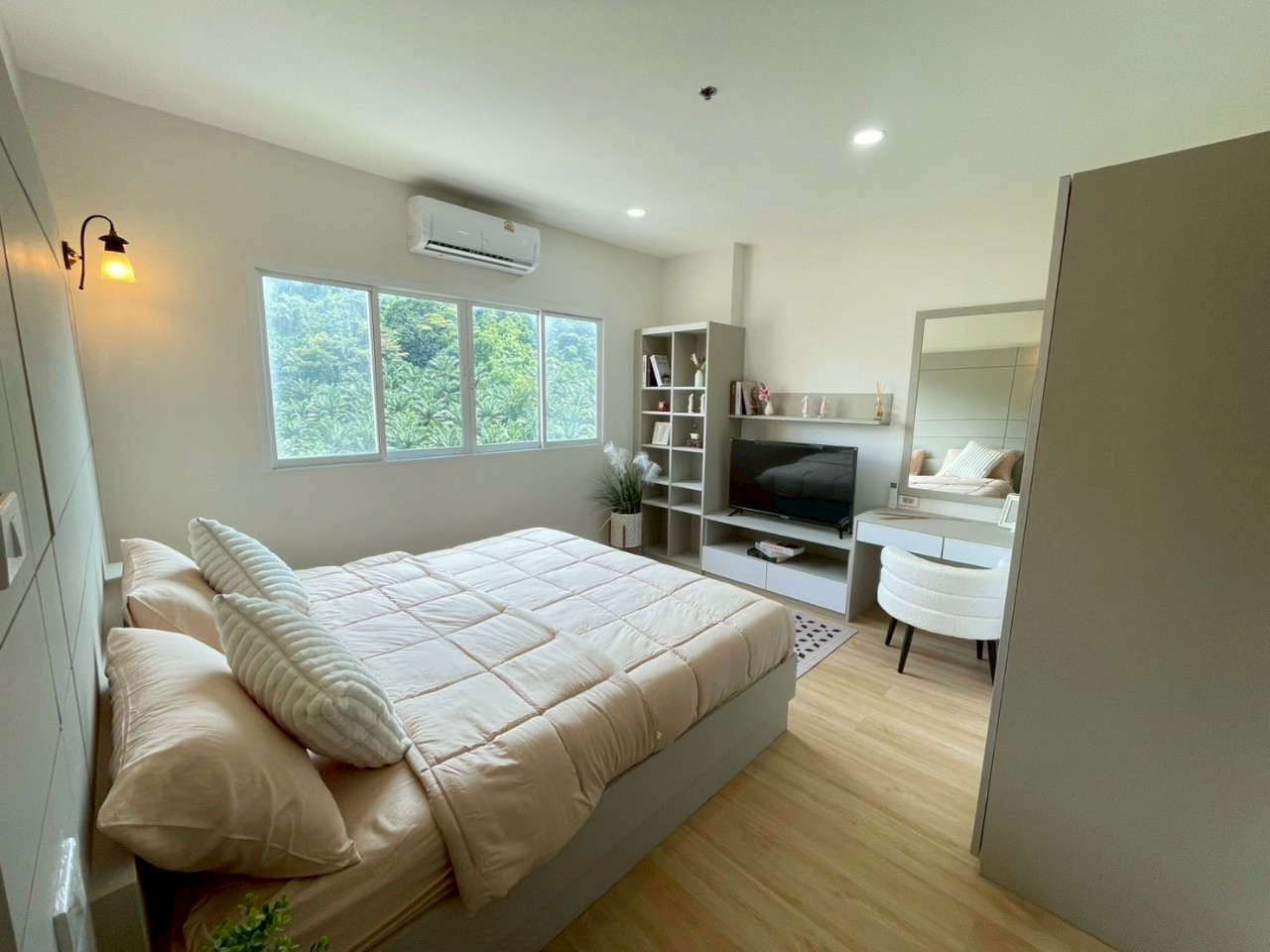 Phanason The Green Place Condominium WR-03468 6