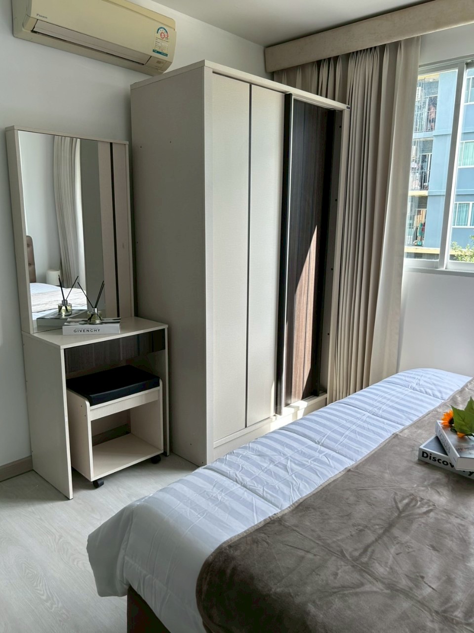 Dcondo Kathu WR-03470 9
