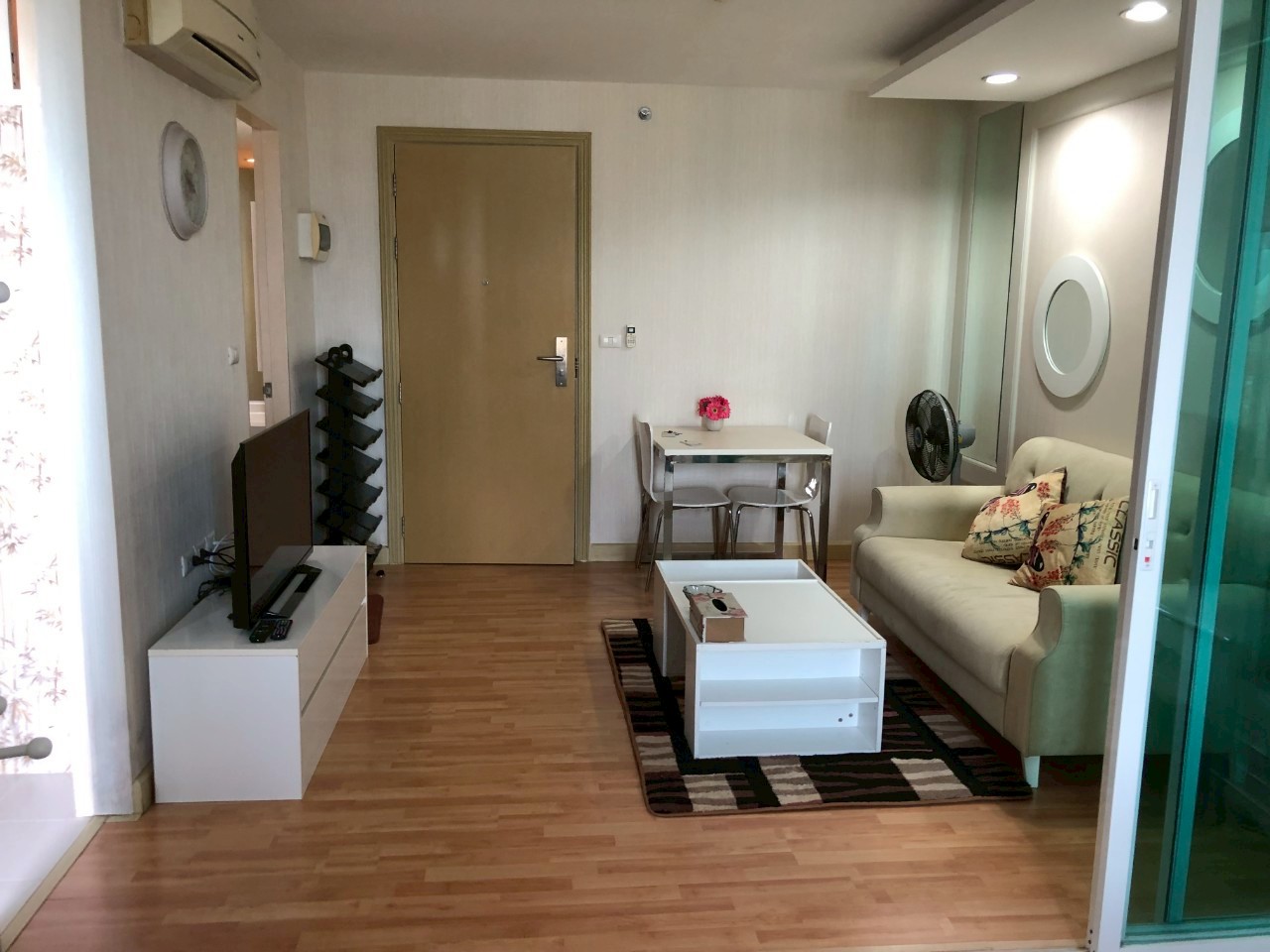 The Light Condo WR-03480 3