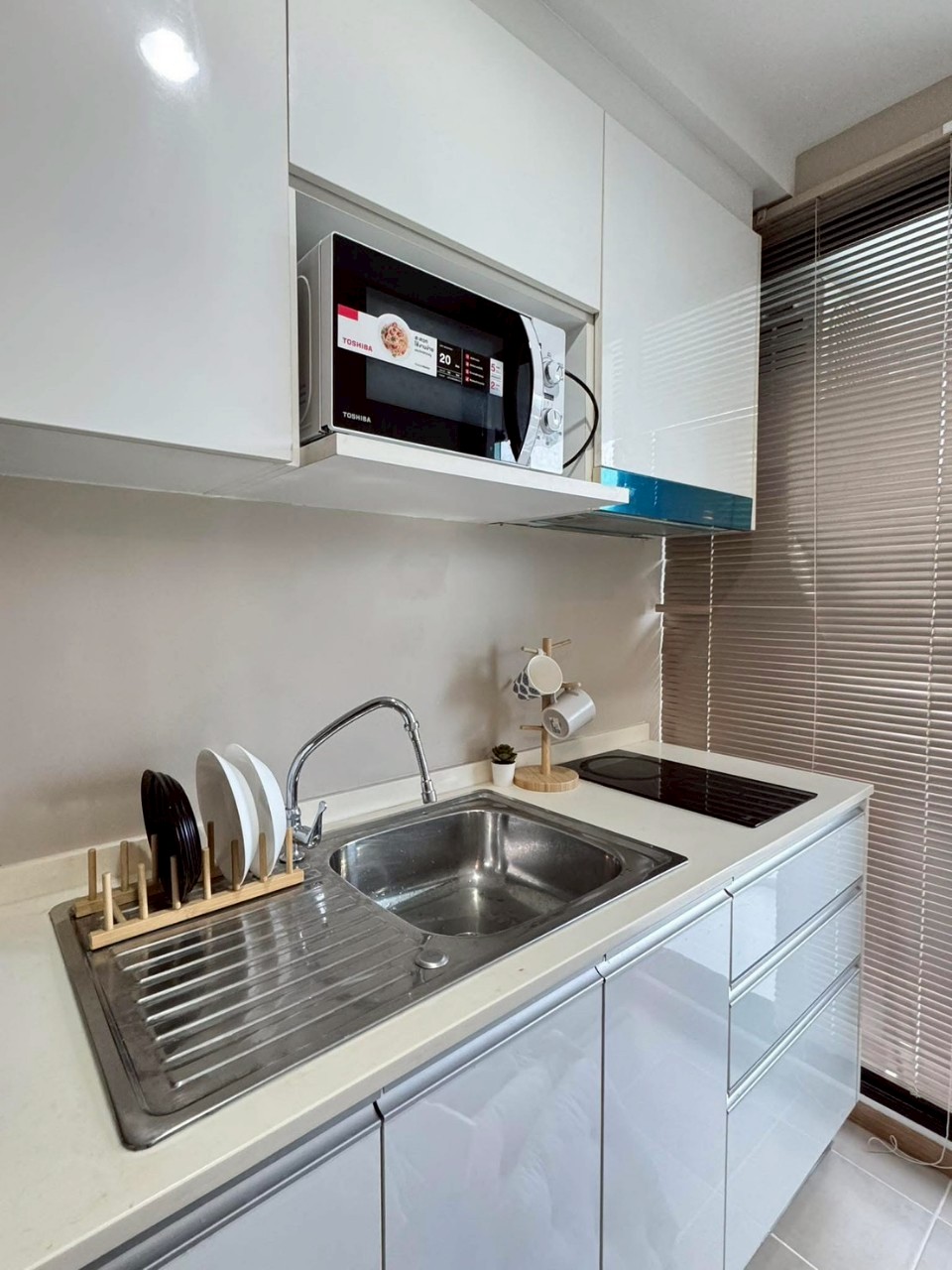 Centrio Condominium WR-03519 10