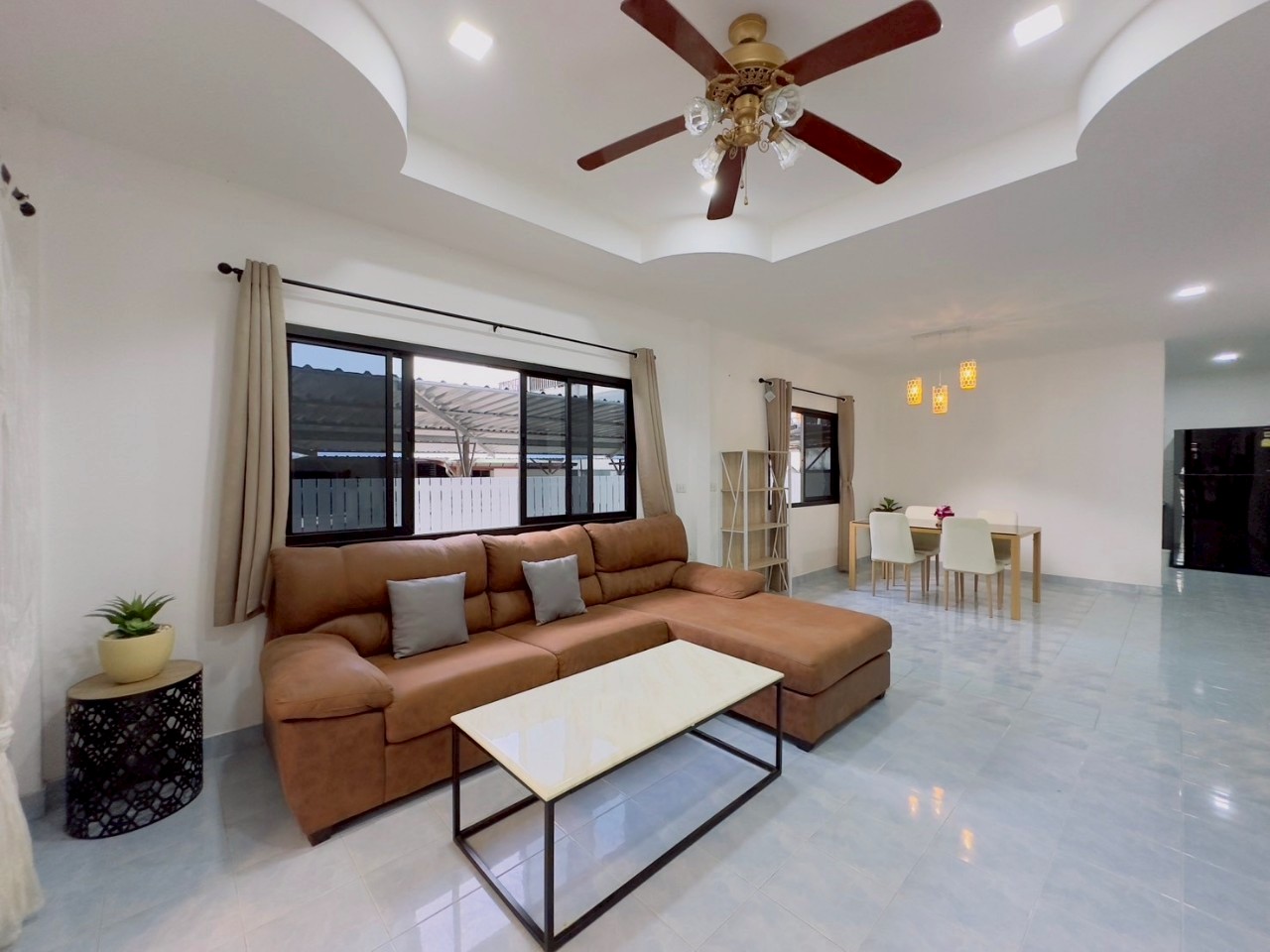 หมู่บ้านโฮปแลนด์ WR-03566 2