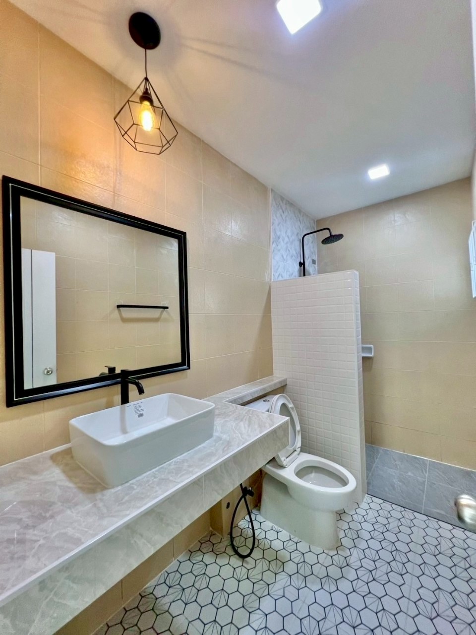 หมู่บ้านสินสุขธานี WR-03571 9