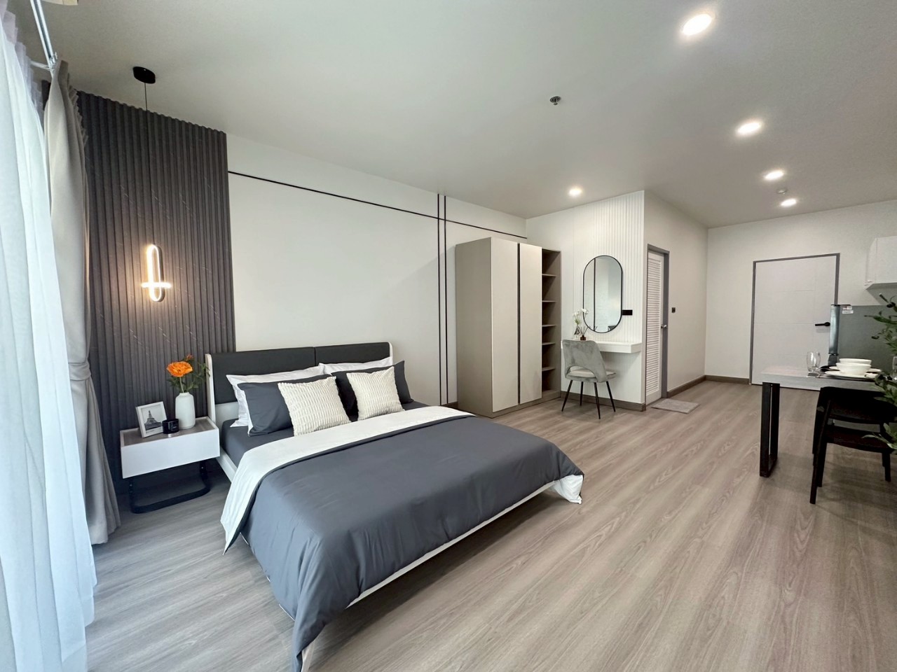 Phanason The Green Place Condominium WR-03573 3