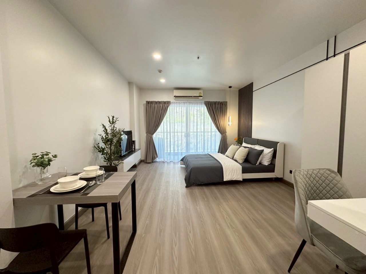 Phanason The Green Place Condominium WR-03573 5