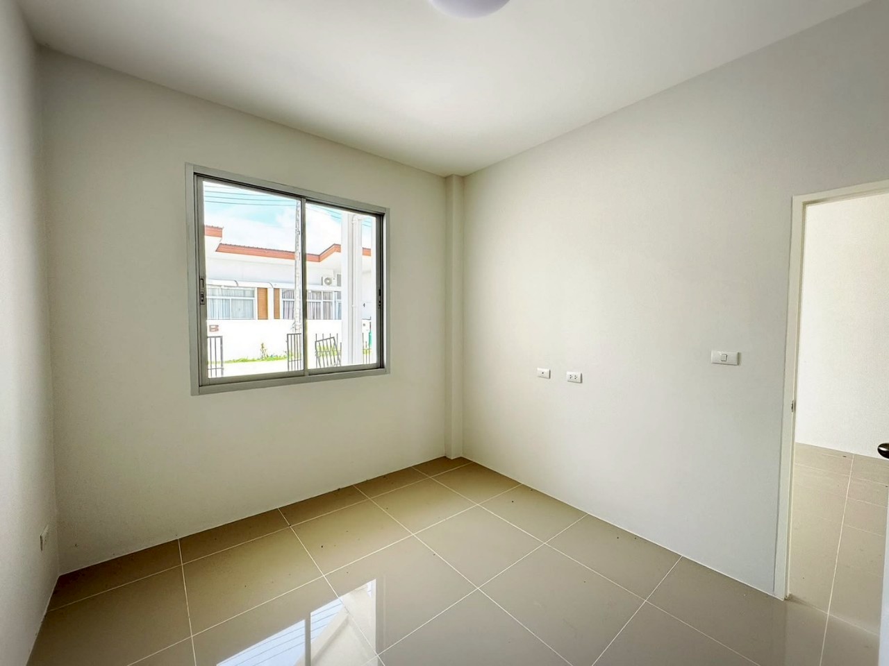หมู่บ้านการ์เด้นท์เพลส ถลาง WR-03577 5