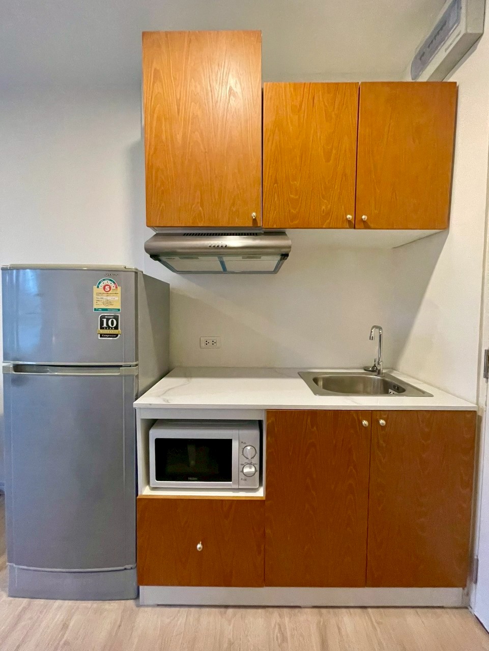 Zcape 1 Condominium WR-03586 10