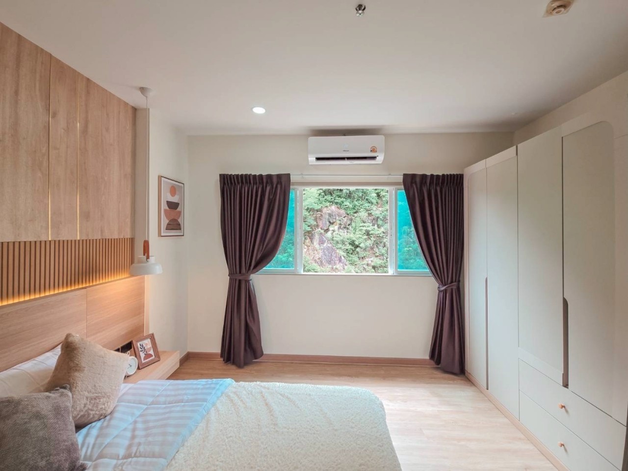 Phanason The Green Place Condominium WR-03605 8