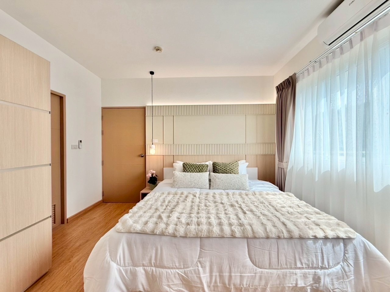 Phanason The Green Place Condominium WR-03613 6