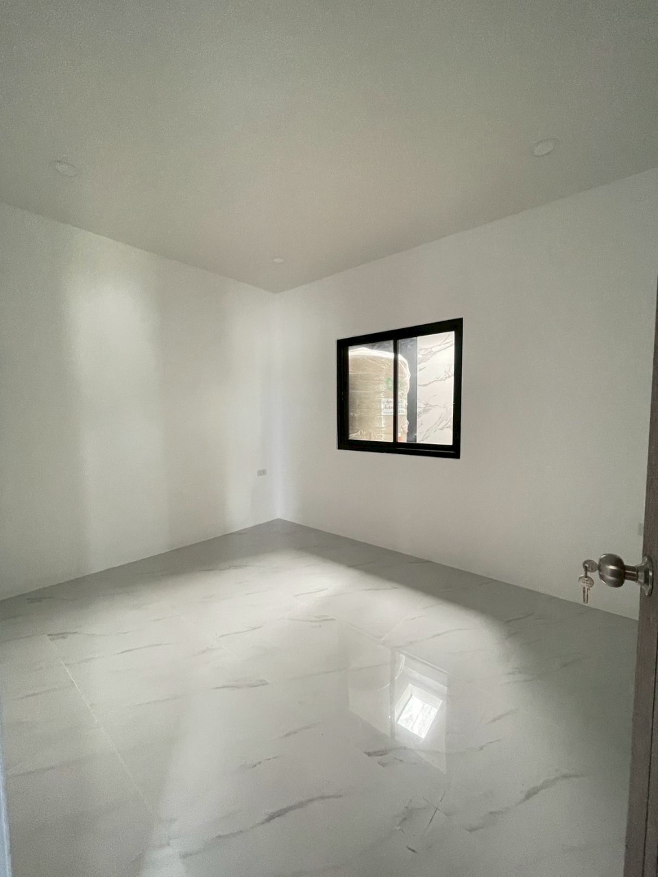 ไอลีฟทาวน์ 2 WR-03617 7