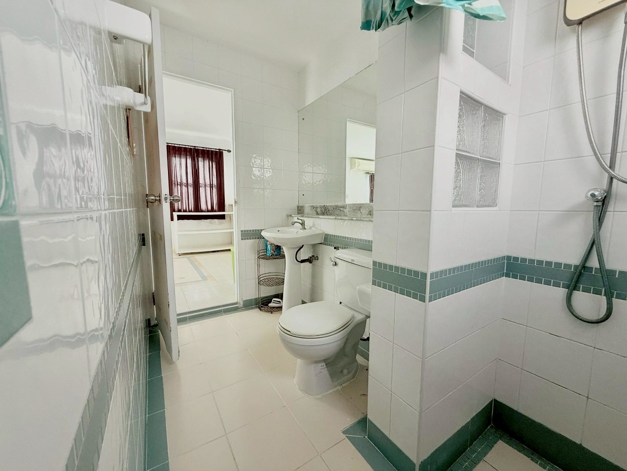 Land & House @ Chalong WR-03620 10