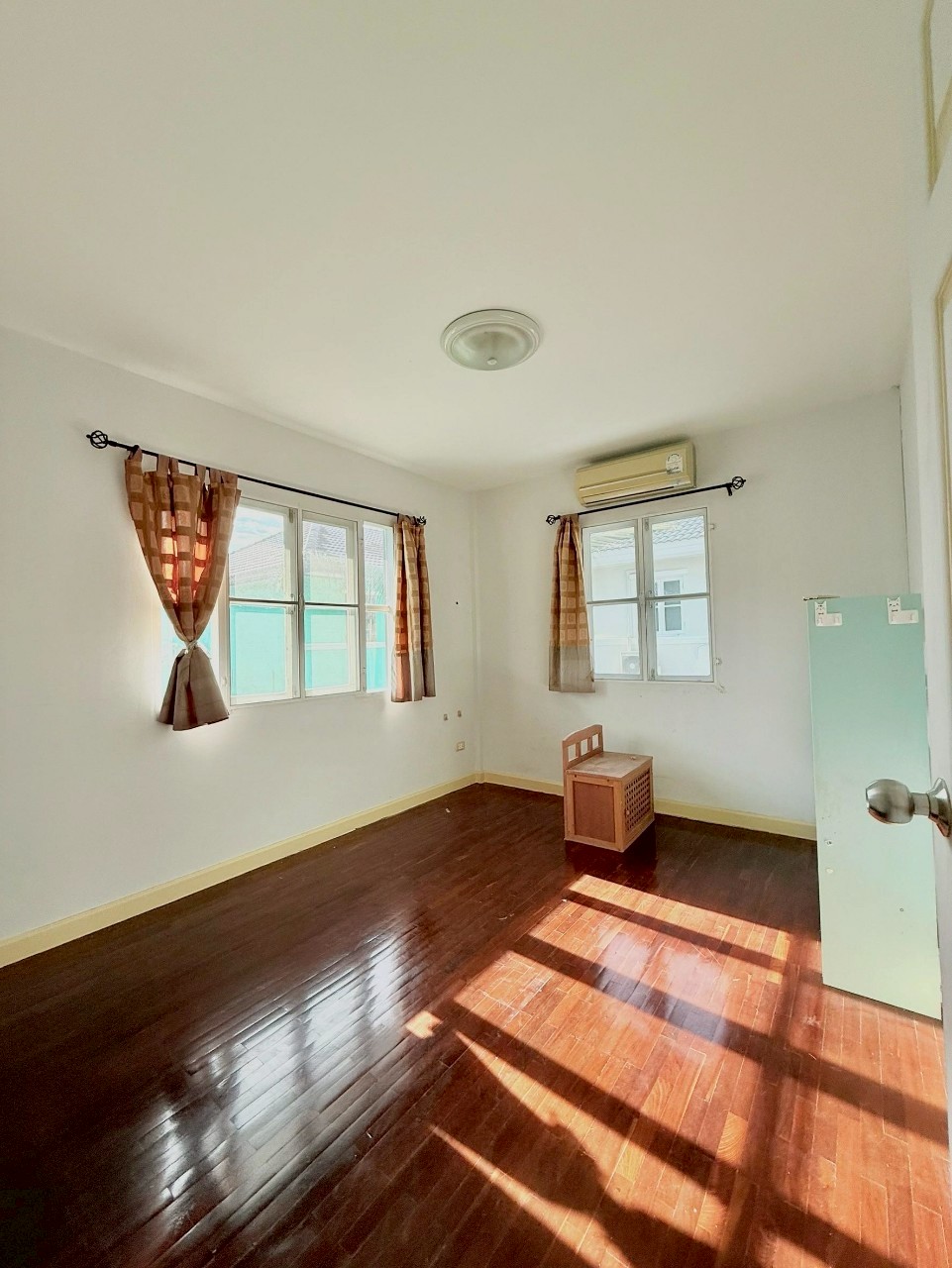 Land & House @ Chalong WR-03620 4