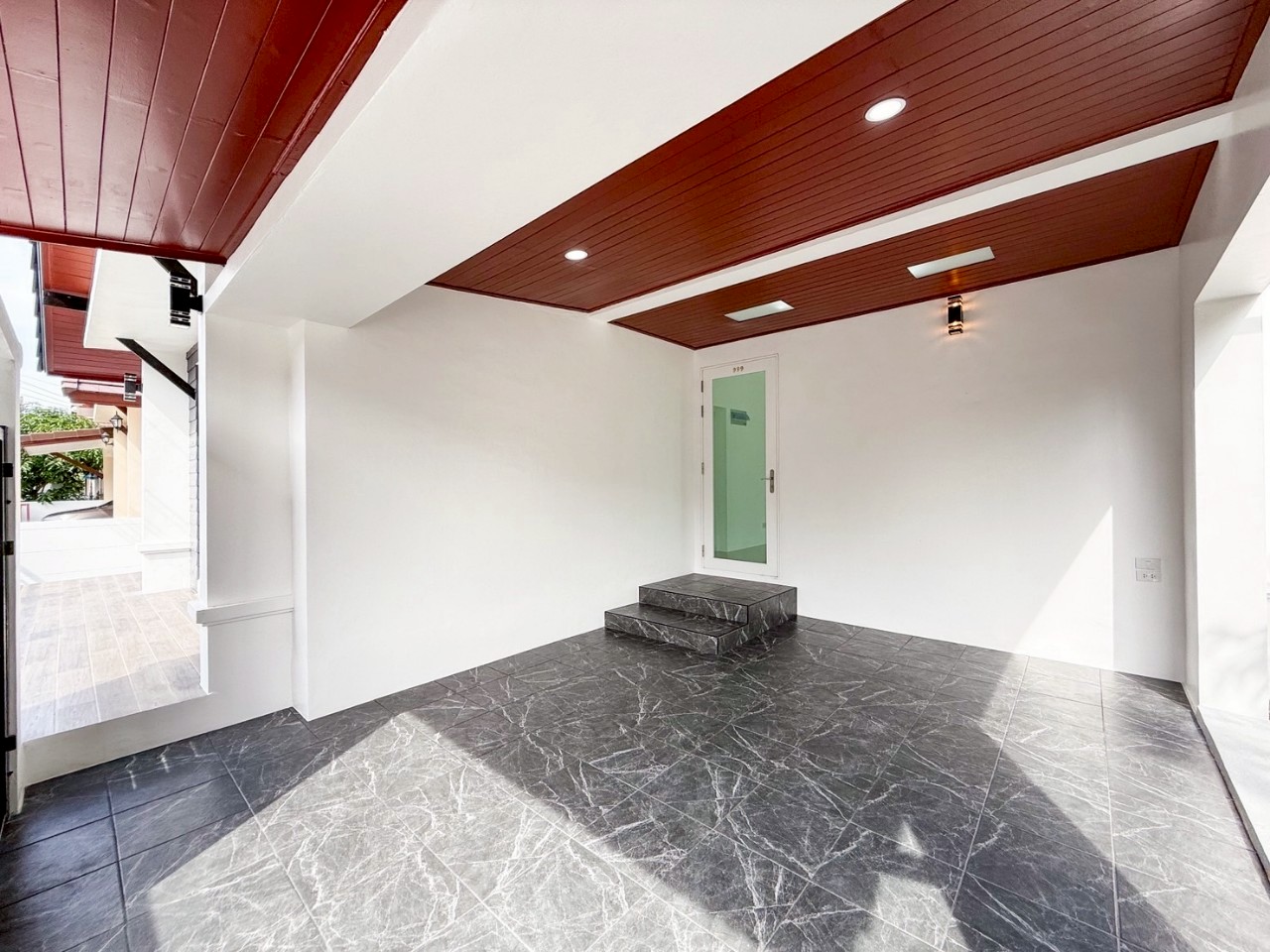 The Peace Cape Panwa WR-03387 12