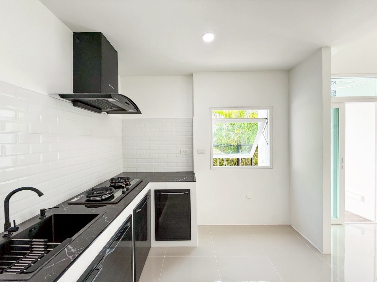 The Peace Cape Panwa WR-03387 6