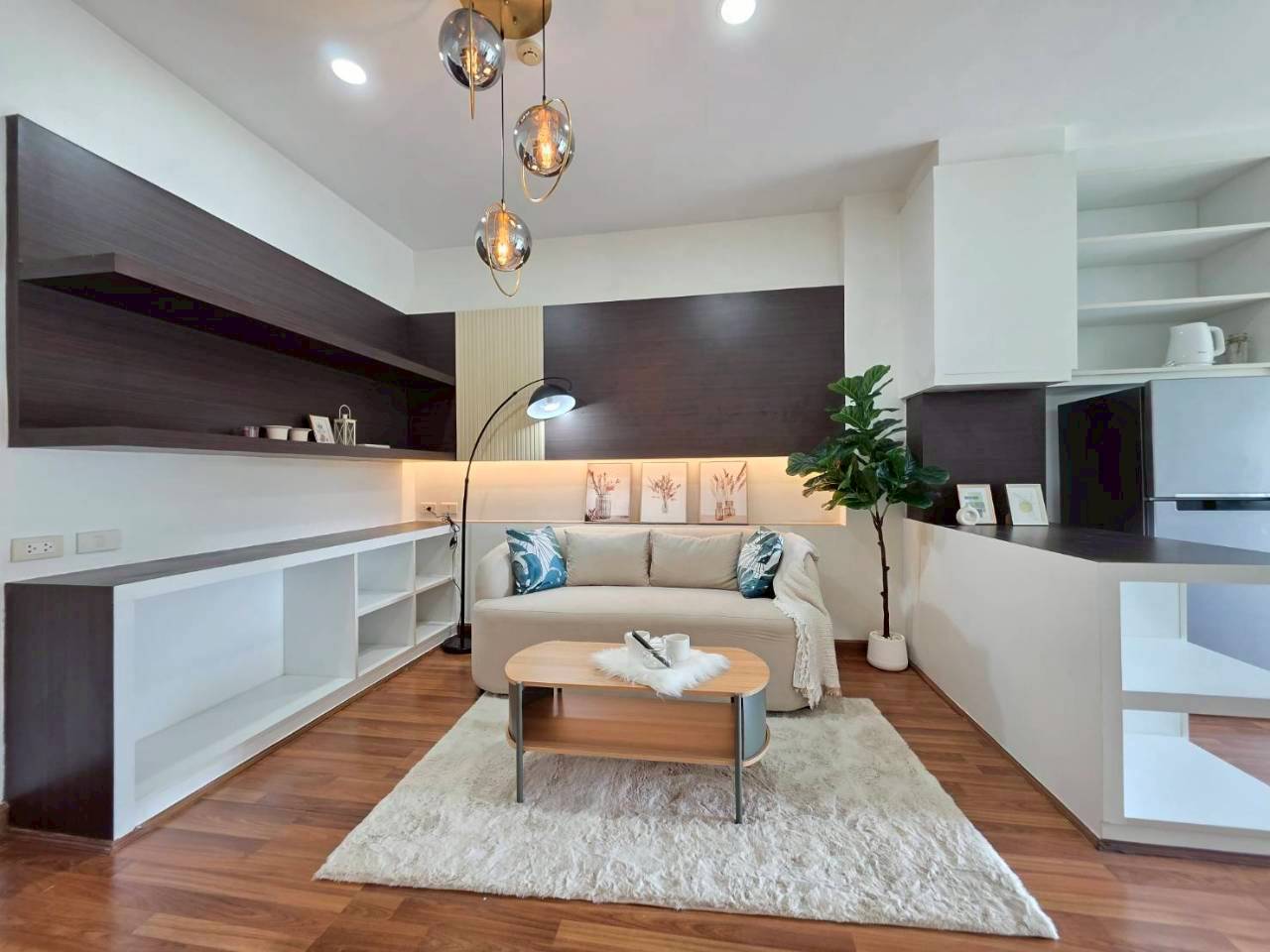 Phanason The Green Place Condominium WR-03641 2