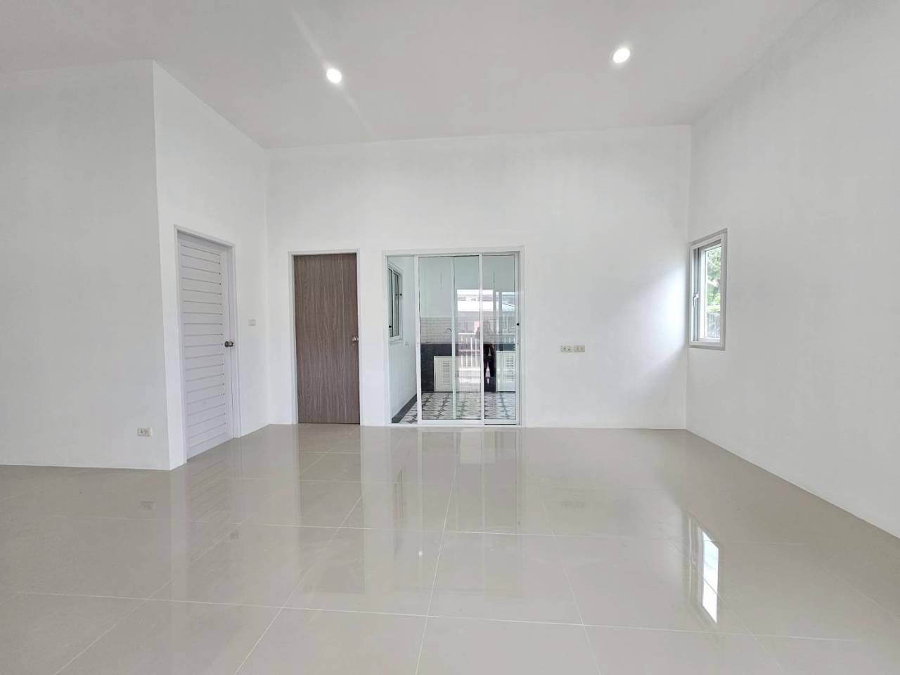 หมู่บ้านเดอะริชนากก WR-03642 2