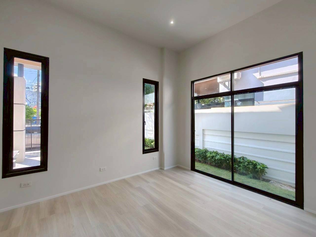 หมู่บ้านศรีสุชาติ 5 WR-03643 5