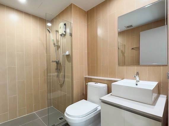Centrio Condominium WR-03670 10