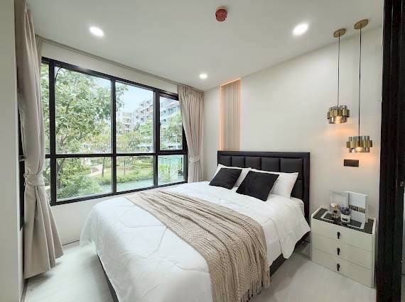 Centrio Condominium WR-03670 5