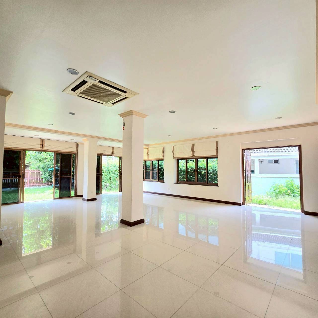 Land & House @ Chalong WR-03671 2