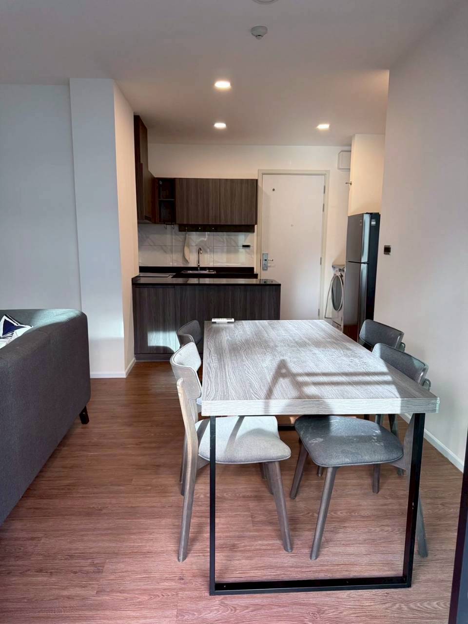 Space Condo WR-03672 7