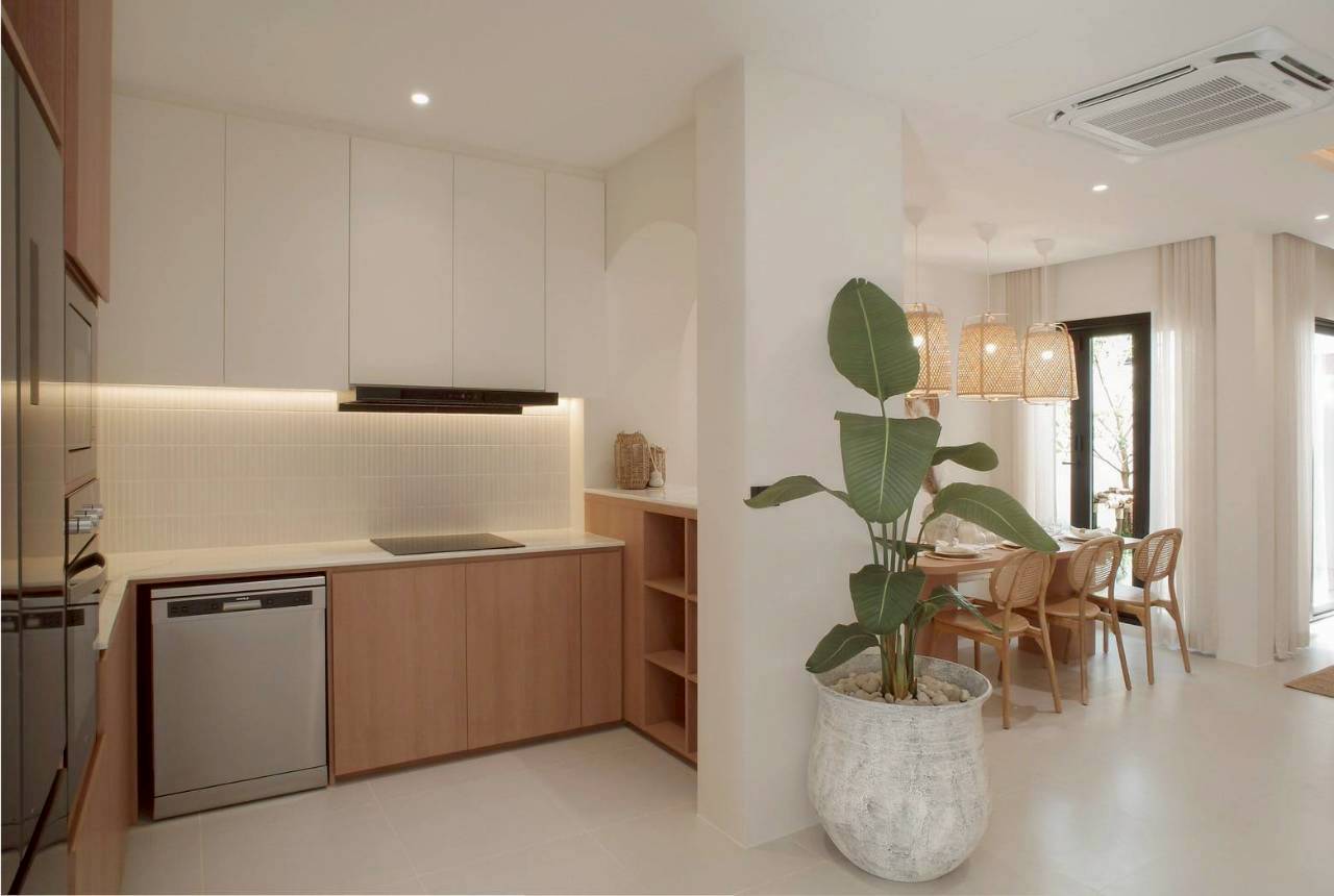CHERISH VILLA IN TOWN WR-03683 9