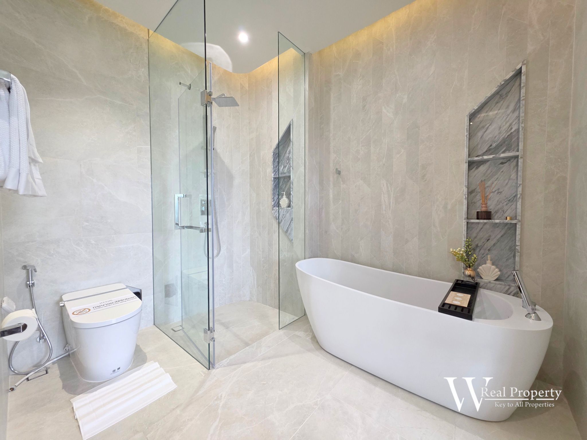 New luxury Condominium at Cherngtalay Phuket 8
