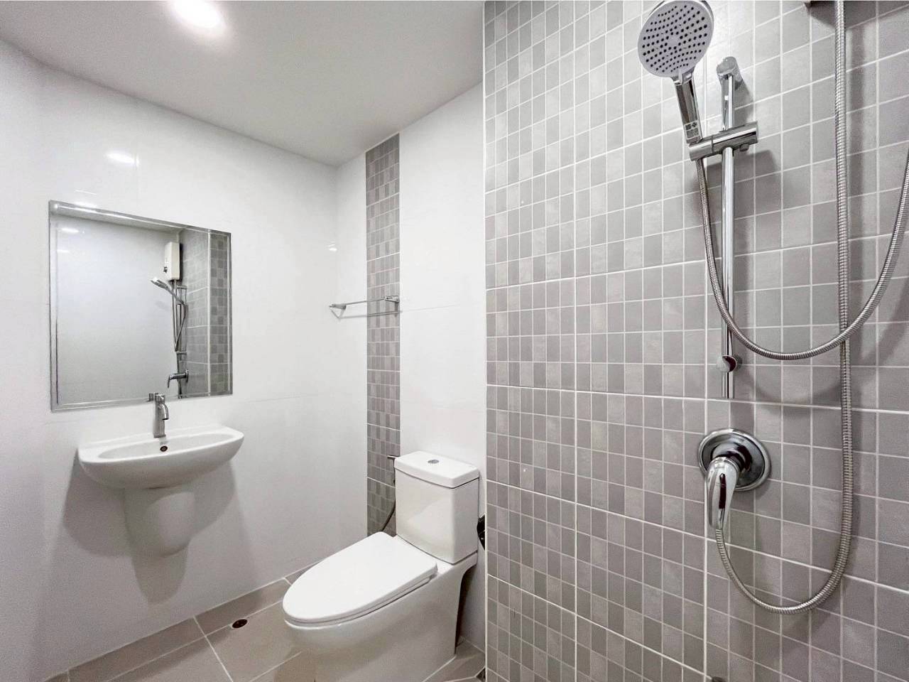 Plus Condo 1 WR-03691 11