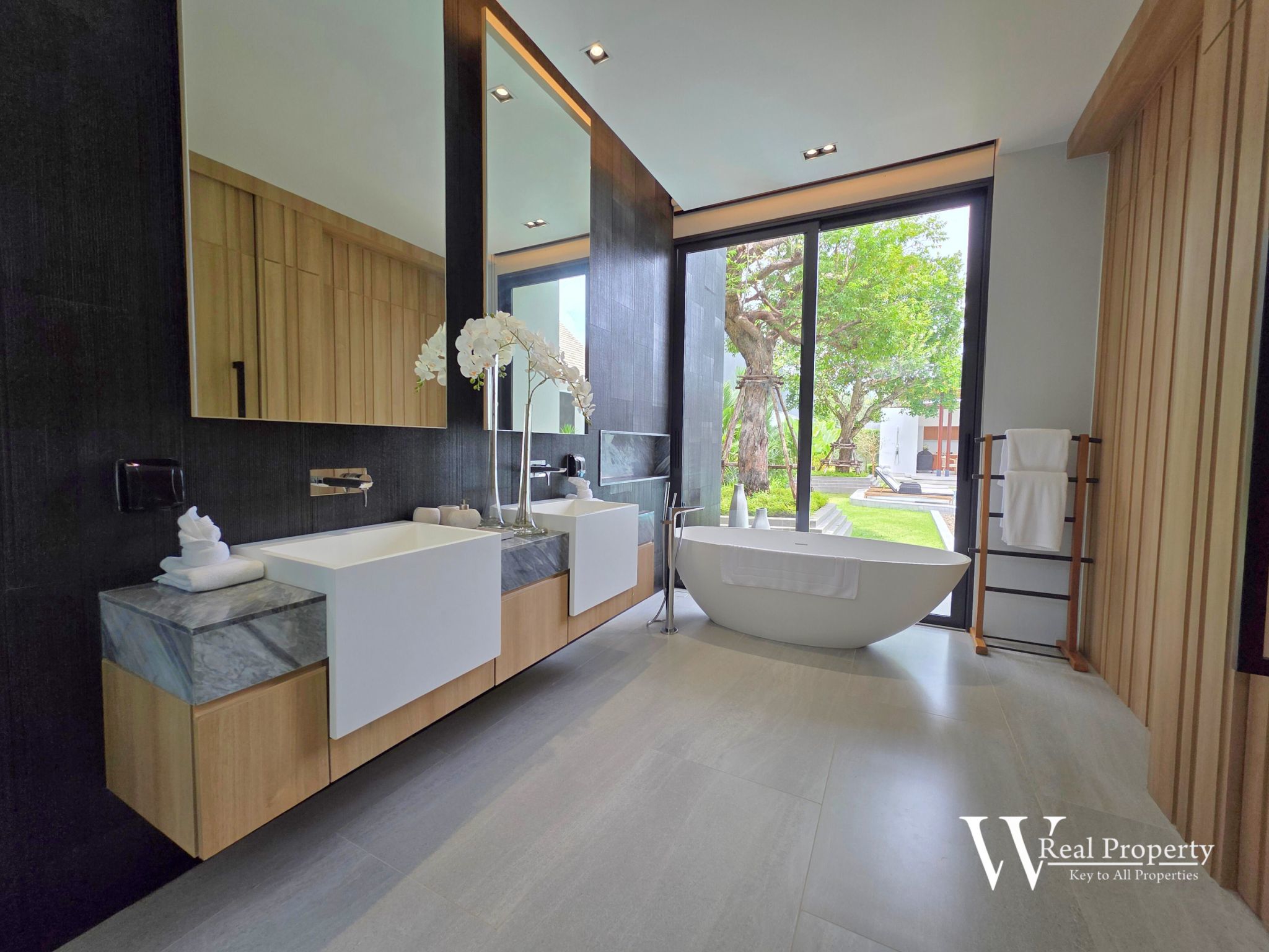 Stunning luxury pool villa at Cherng talay Phuket 7